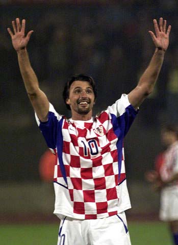 9球5助，吴曦刷新个人单赛季中超进球与制造进球纪录（9球5助，吴曦单赛季中超进球与参与进球数创生涯新高）