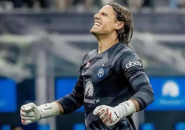 保罗离队快船终结5连败！哈登轰27+9轻取老鹰：与队友贴耳热聊（保罗离队，快船止住五连败；哈登27+9轻取老鹰，与队友贴耳热聊）