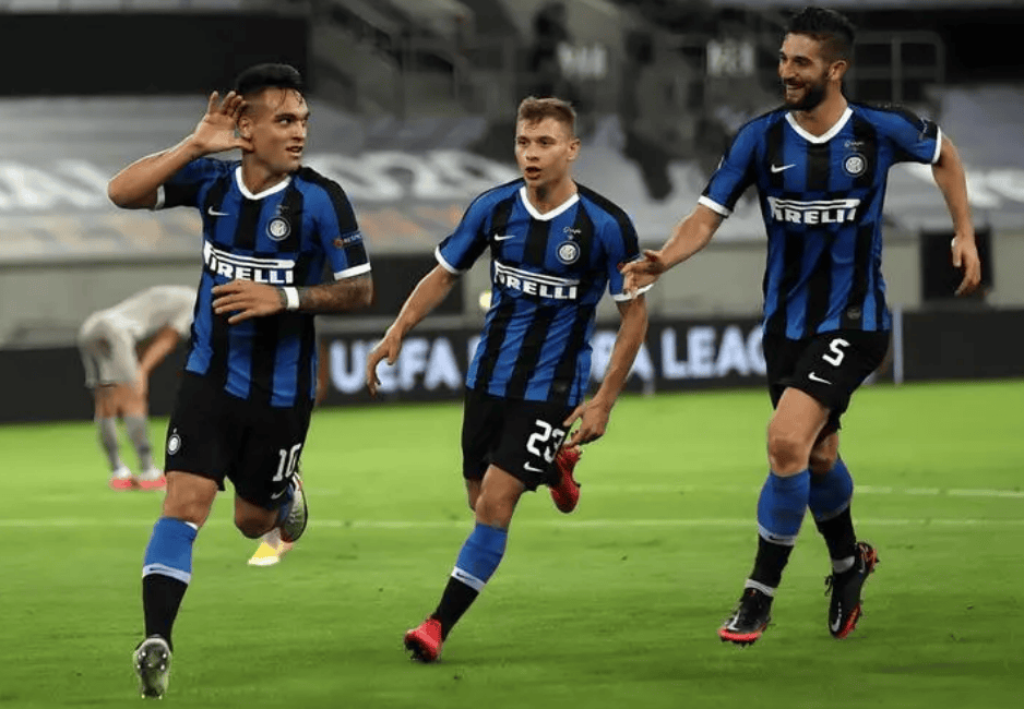 李璇：邵佳一内心坚定，对带国足可能承受的压力，应该有预期（李璇：邵佳一内心笃定，对执教国足的压力已有预期）