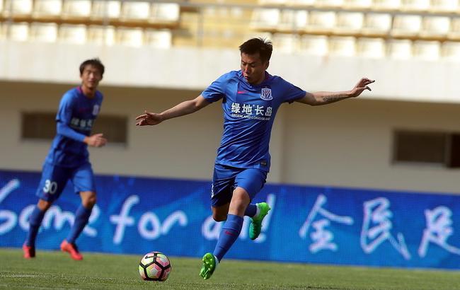 黄健翔：我们的女足与强队之间最大的差距就是身体条件（黄健翔：我国女足与强队最大短板在身体条件）