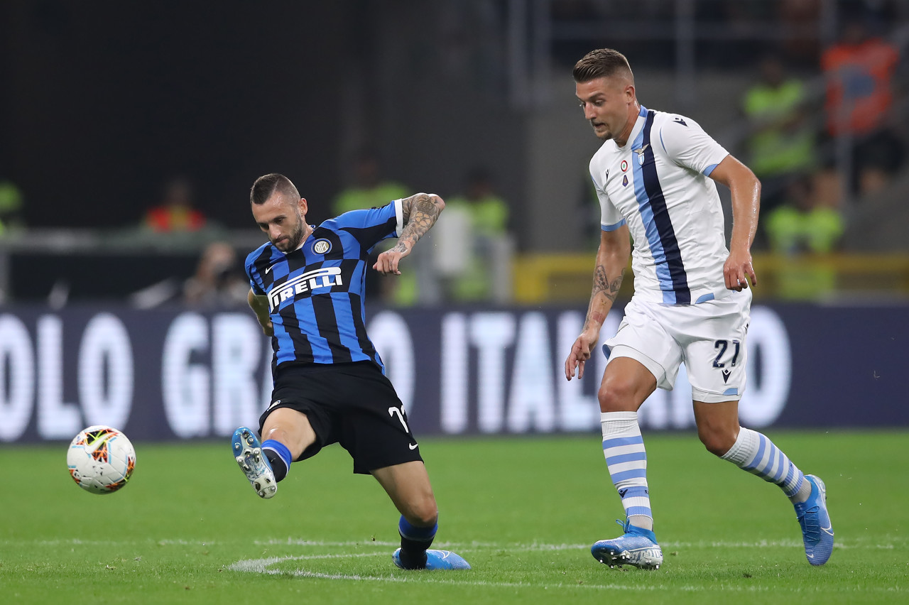 辽宁男篮王哲林末节爆发带队取胜（王哲林末节发威率辽宁男篮胜出）