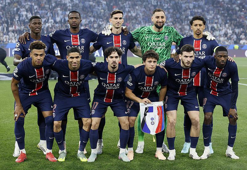 半场战报：热那亚1-1维罗纳，洛伦佐-科隆博建功，拉菲克-贝尔加利破门（半场战况：热那亚1-1维罗纳，洛伦佐-科隆博破门，拉菲克-贝尔加利也进球）